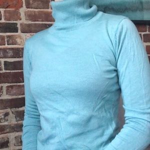 Pendleton Aqua Merino Turtleneck